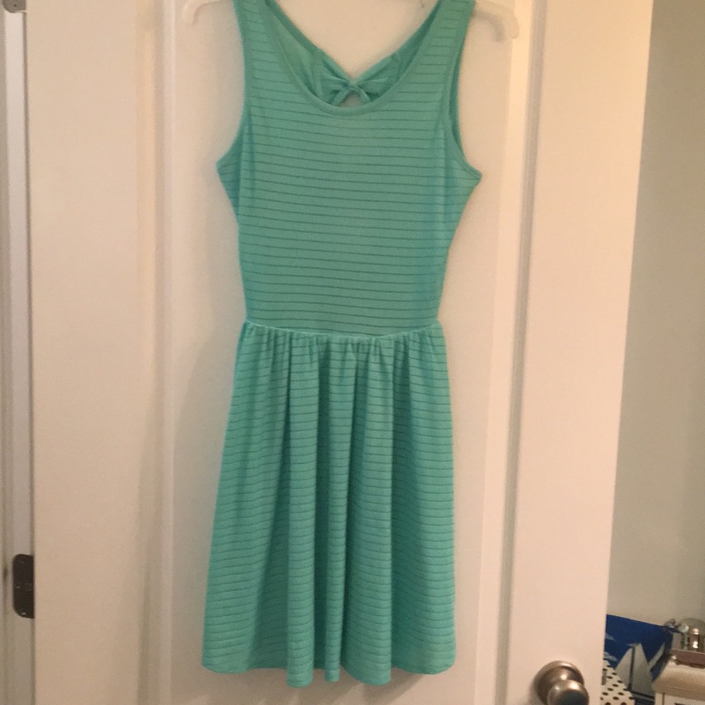 Girl’s dress